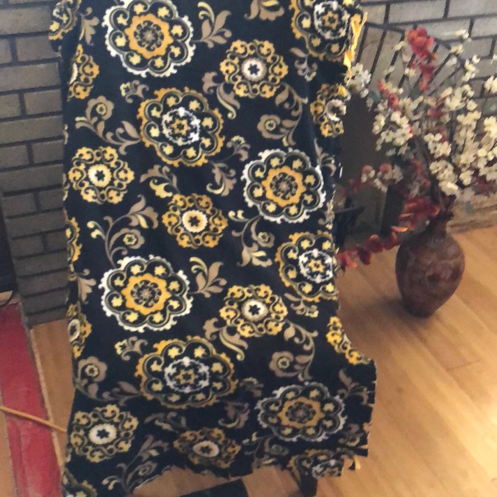 Adult Flower printed throw - Picture 2 of 4